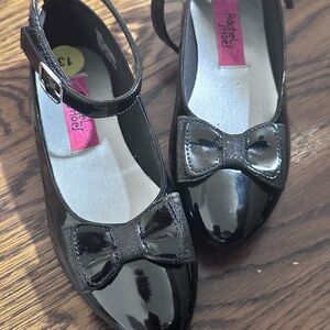 Rachel Black Patent Kids Dress Shoes with Bow like new